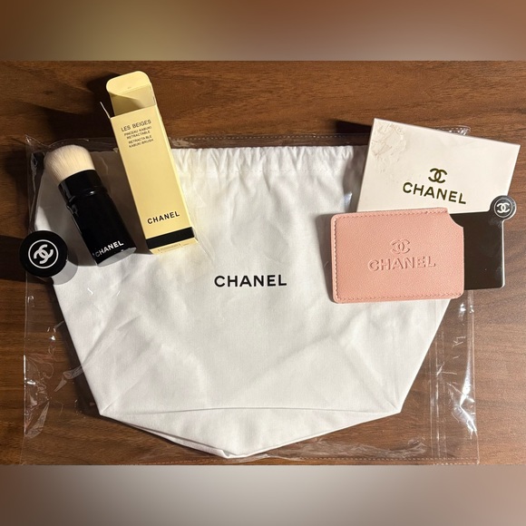 CHANEL Other - CHANEL Makeup Kabuki Brush w/Card Mirror and a Bonus Travel Bag